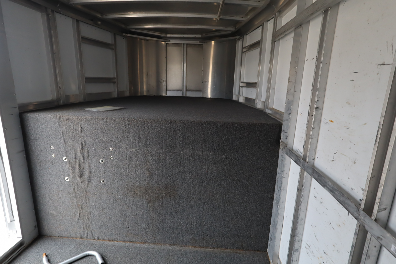 Used 2001 Exiss Trailers CXT/600 Stock combo Horse Trailer