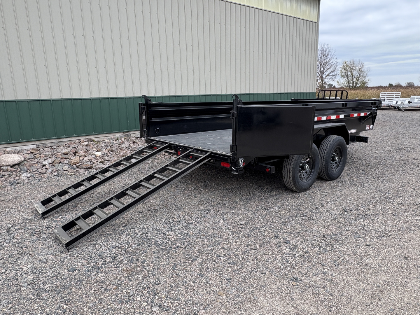 New 2026 14'x83"14k PJ Low Pro Dump Trailer - Hyd Jack