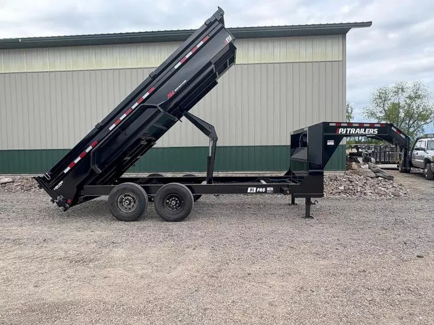 New 2026 16' x 83" 14k PJ Low-Pro Gooseneck Dump Trailer