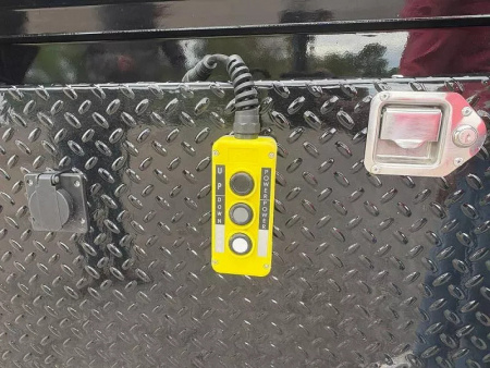 New 2026 16' x 83" 14k PJ Low-Pro Gooseneck Dump Trailer