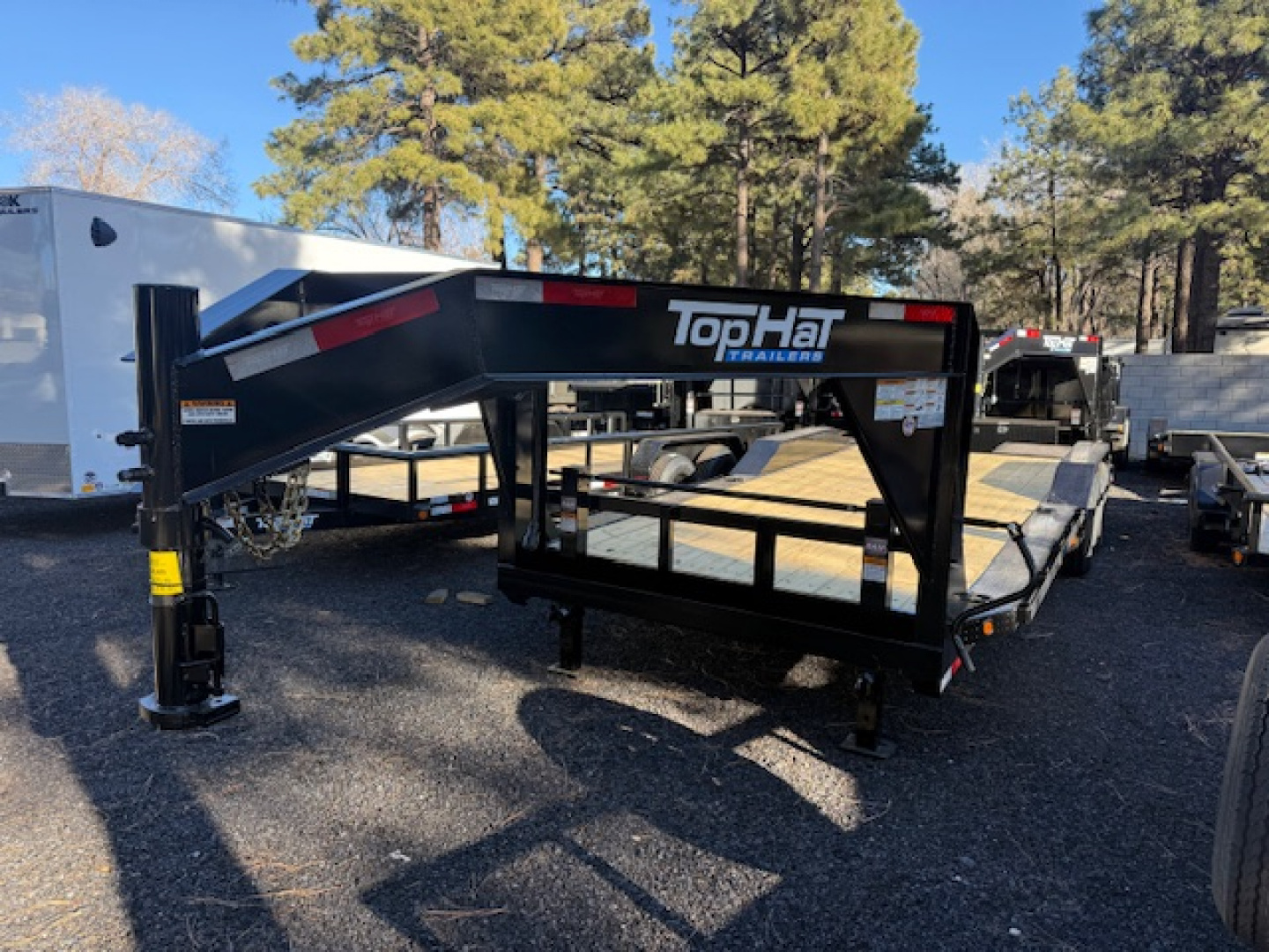 New 2026 Top Hat Trailers 22x102" GNWDO 14K Flatbed Trailer
