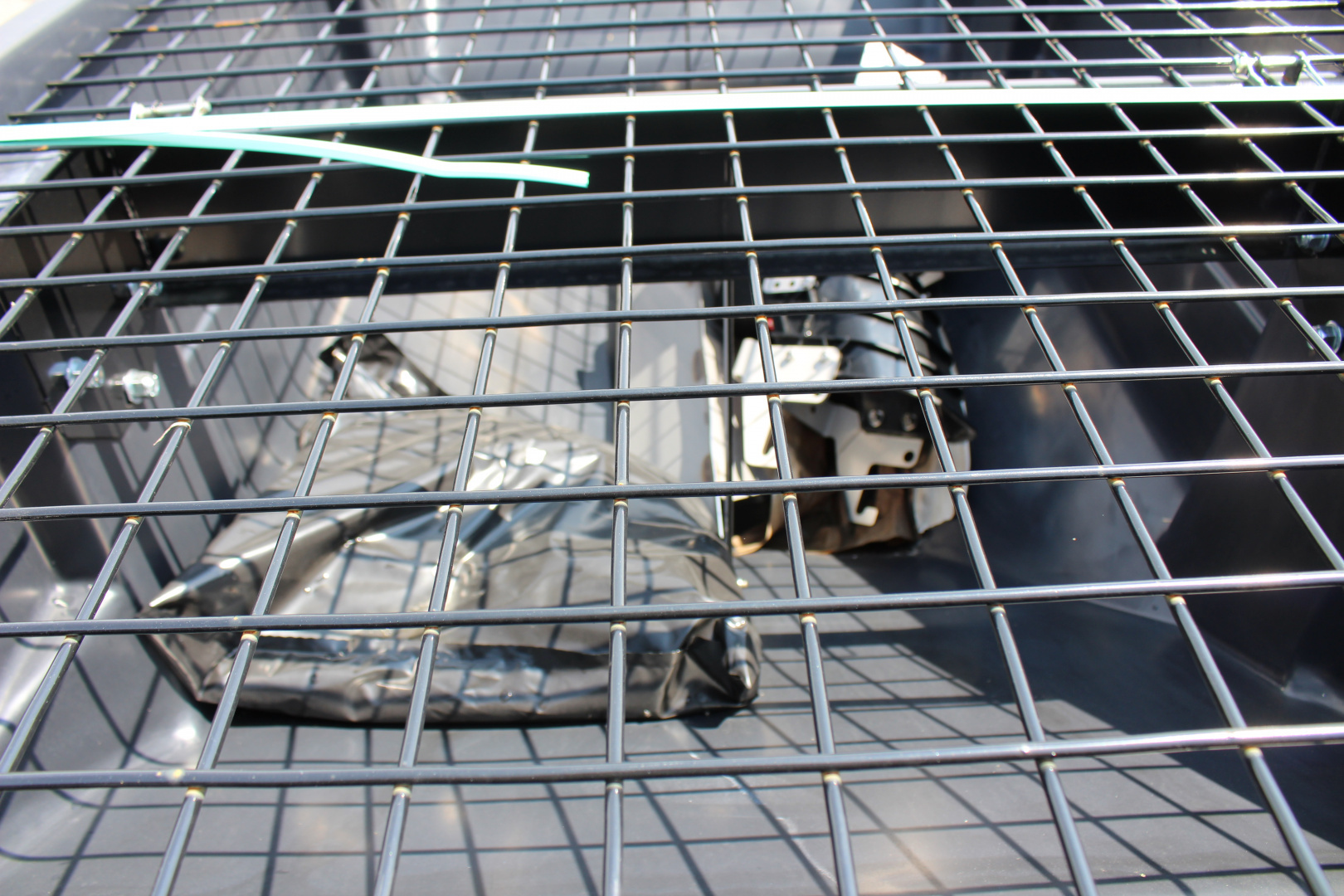 New 2025 Buyers SHPE2000 2 Yard Salt Spreader