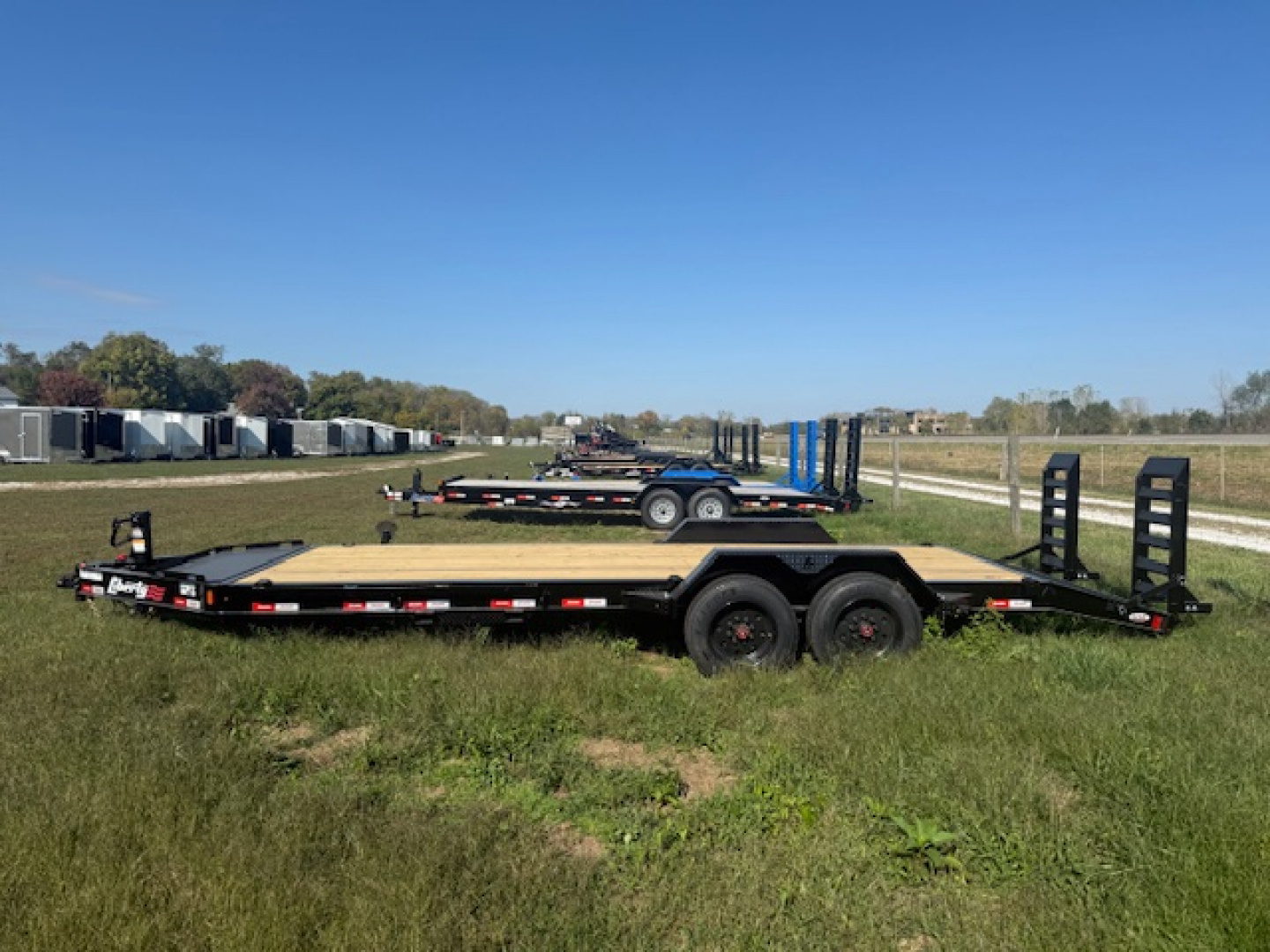 New 2026 Liberty 83”x22’ 16K W/ KNEE RAMPS Equipment Trailer