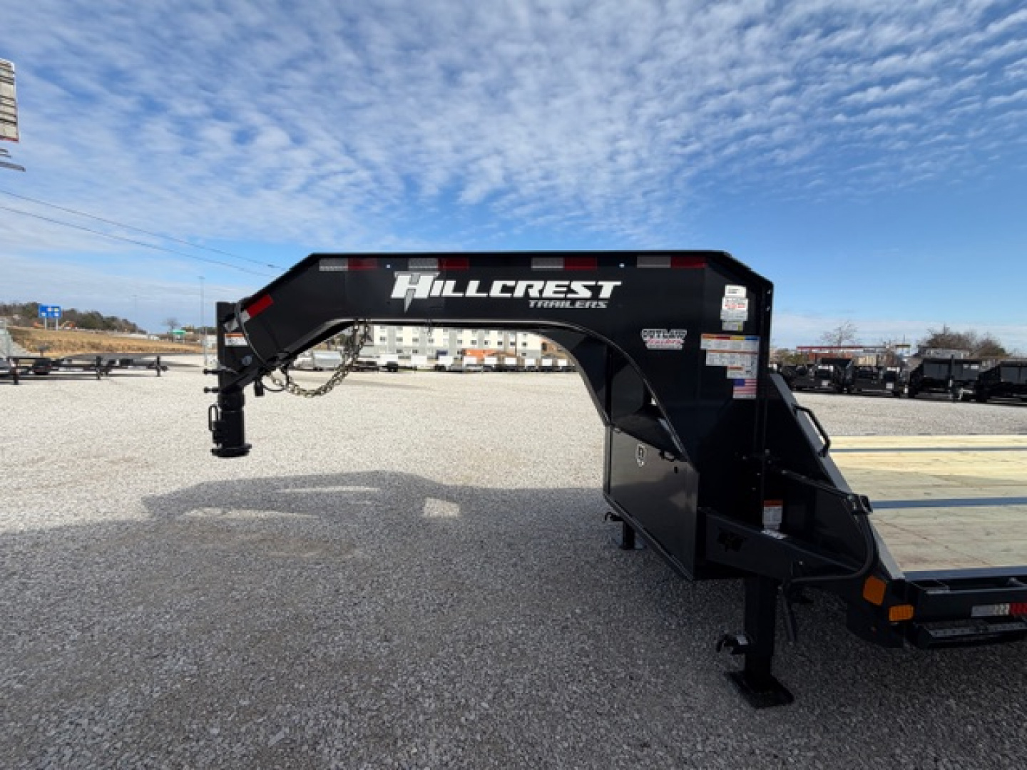 New 2026 Hillcrest Gooseneck 25+5 25.9K W/ Max Ramps
