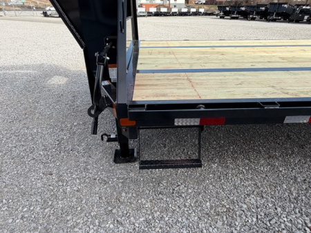 New 2026 Hillcrest Gooseneck 25+5 25.9K W/ Max Ramps