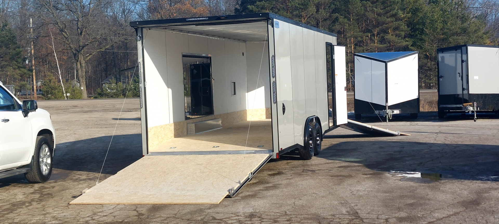 New 8 X 22 SNOWMOBILE/CAR HAULER ENCLOSED 5200# AXLES ALL ALUMINUM 2026 LIGHTNING