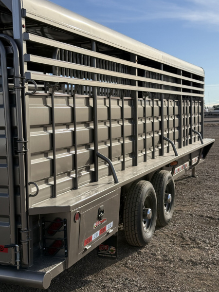 New 2026 GR Gooseneck 24' Stock Trailer 14K