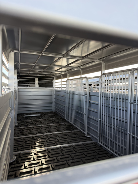 New 2026 GR Gooseneck 24' Stock Trailer 14K