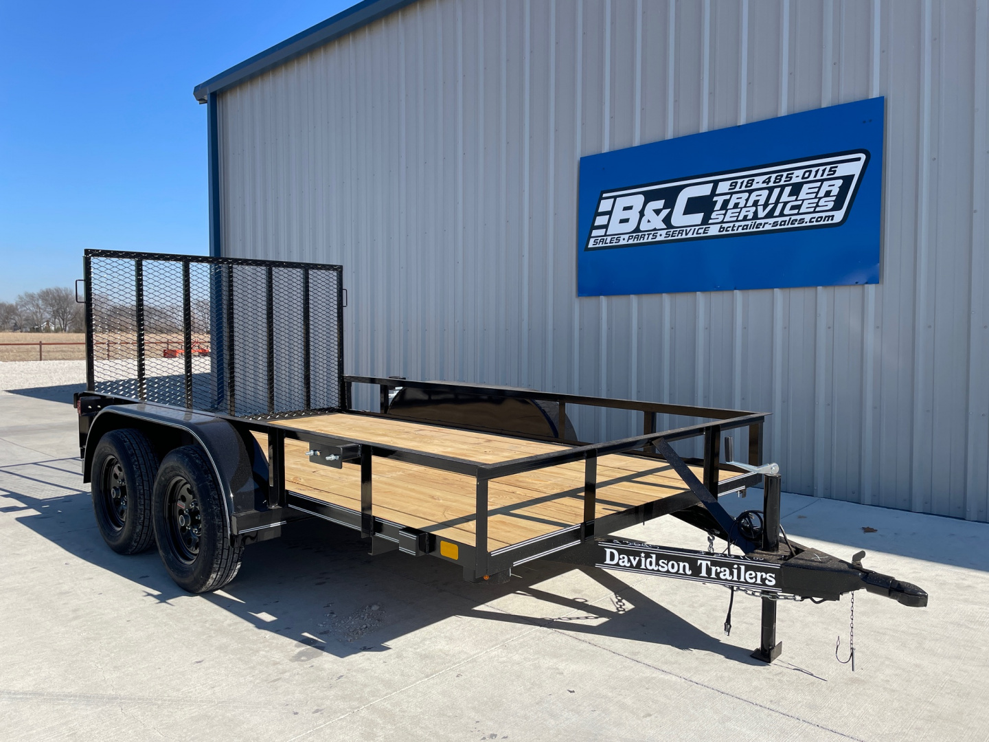New 2026 DAVIIDSON 77X12 (2) TANDEM 3500lb AXLES, ANGLE TOP 4' GATE UTILITY TRAILER