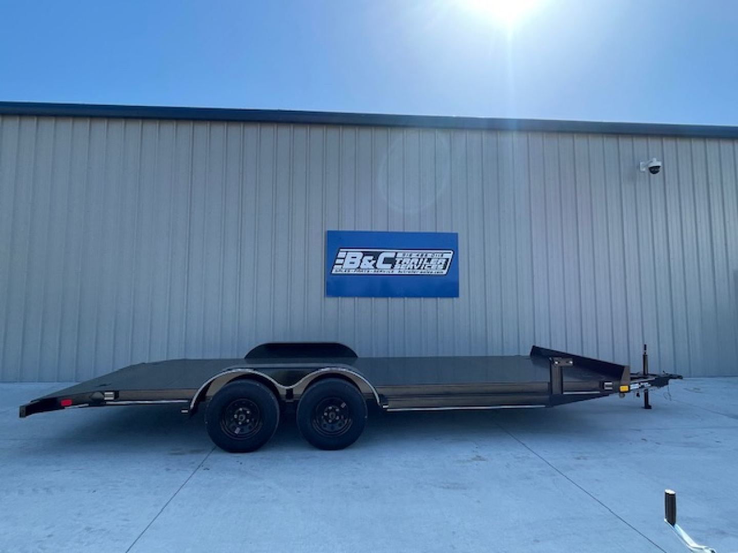 New 2026 DAVIDSON 83X20 STEEL FLOOR CAR HAULER, 2)3500#AXLES, GVWR 7000LBS