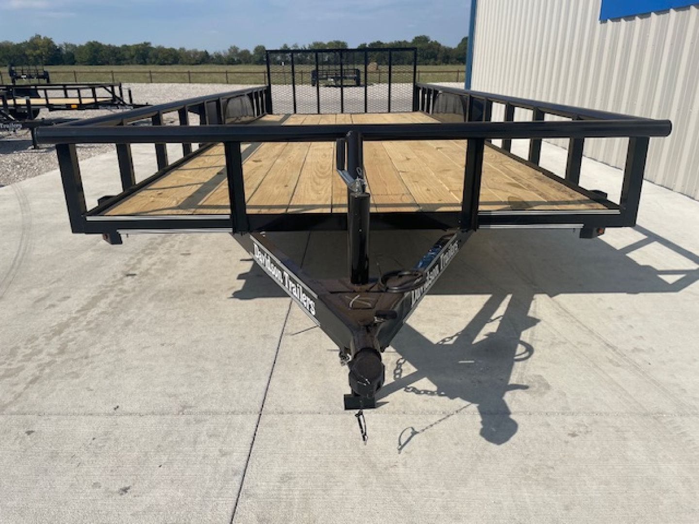 New 2026 DAVIDSON 83X20 TANDEM (2)AXLE PIPE TOP UTILITY W/36" GATE, 2' DOVETAIL