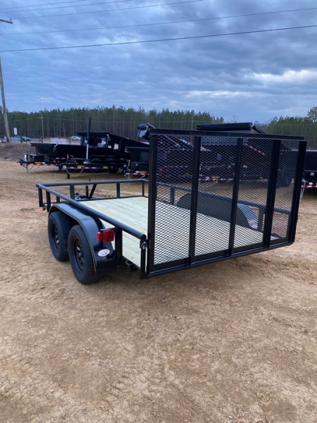 New Long Run 18' Tandem Axle Pipe-Top Utility 7000 GVWR