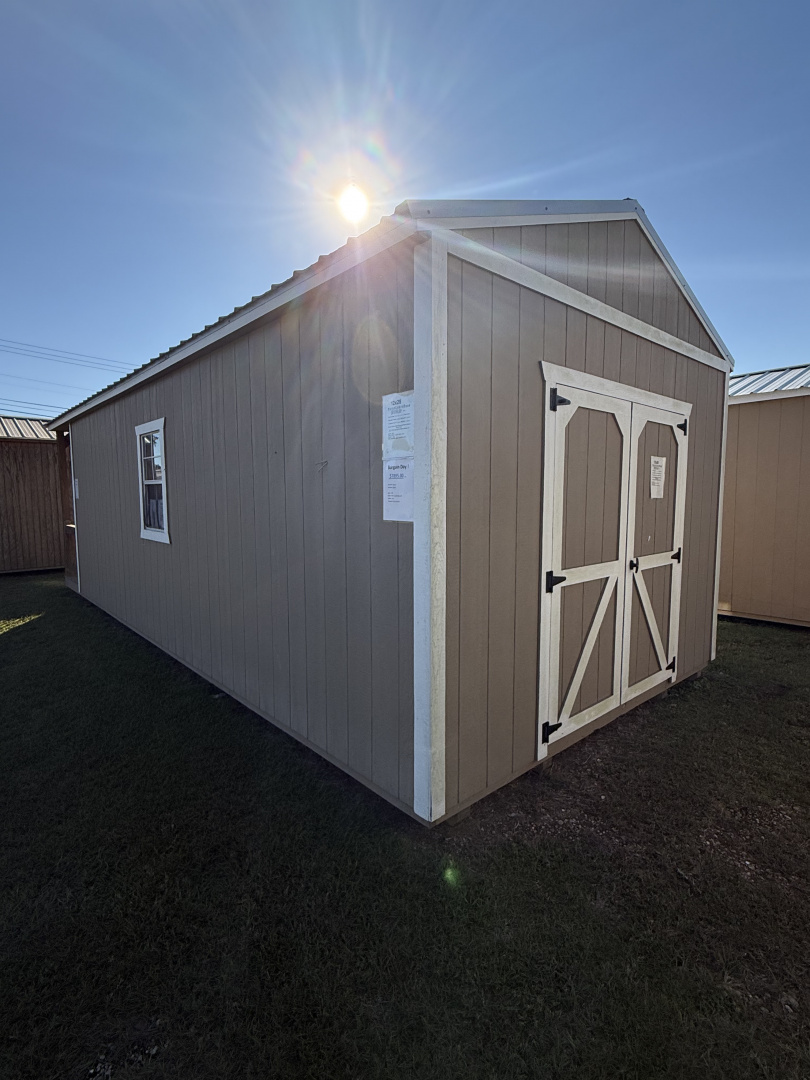 Used 2025 12x28 Yoder Porch Cabin Model