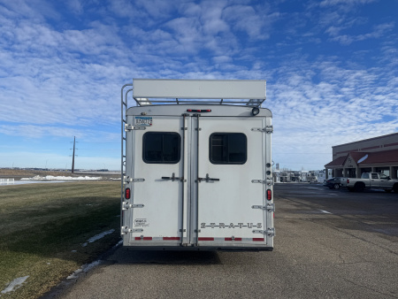 Used 2004 Bison Trailers 4H LQ Stratus Horse Trailer