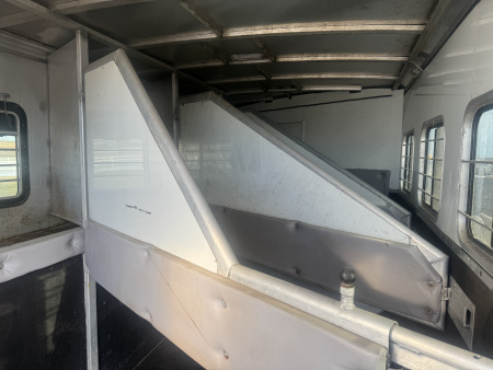 Used 2004 Bison Trailers 4H LQ Stratus Horse Trailer