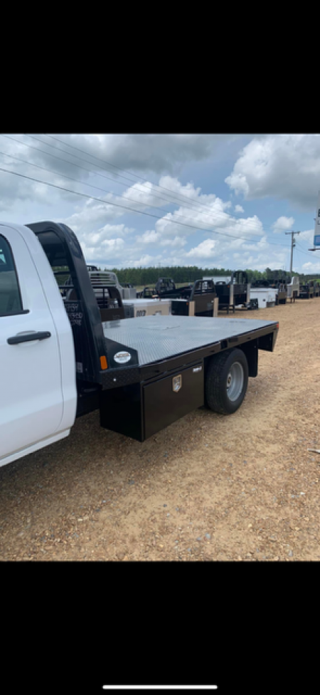 New CM Truck Beds RD Truck Bed 9'4  Cab Chassis