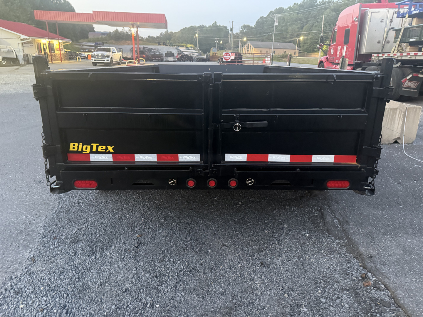 New 2026 BIG TEX 14 TD 5 STAGE TELESCOPIC DUMP TRAILER 7 GAUGE FLOOR 15.4 G.V.W.R.