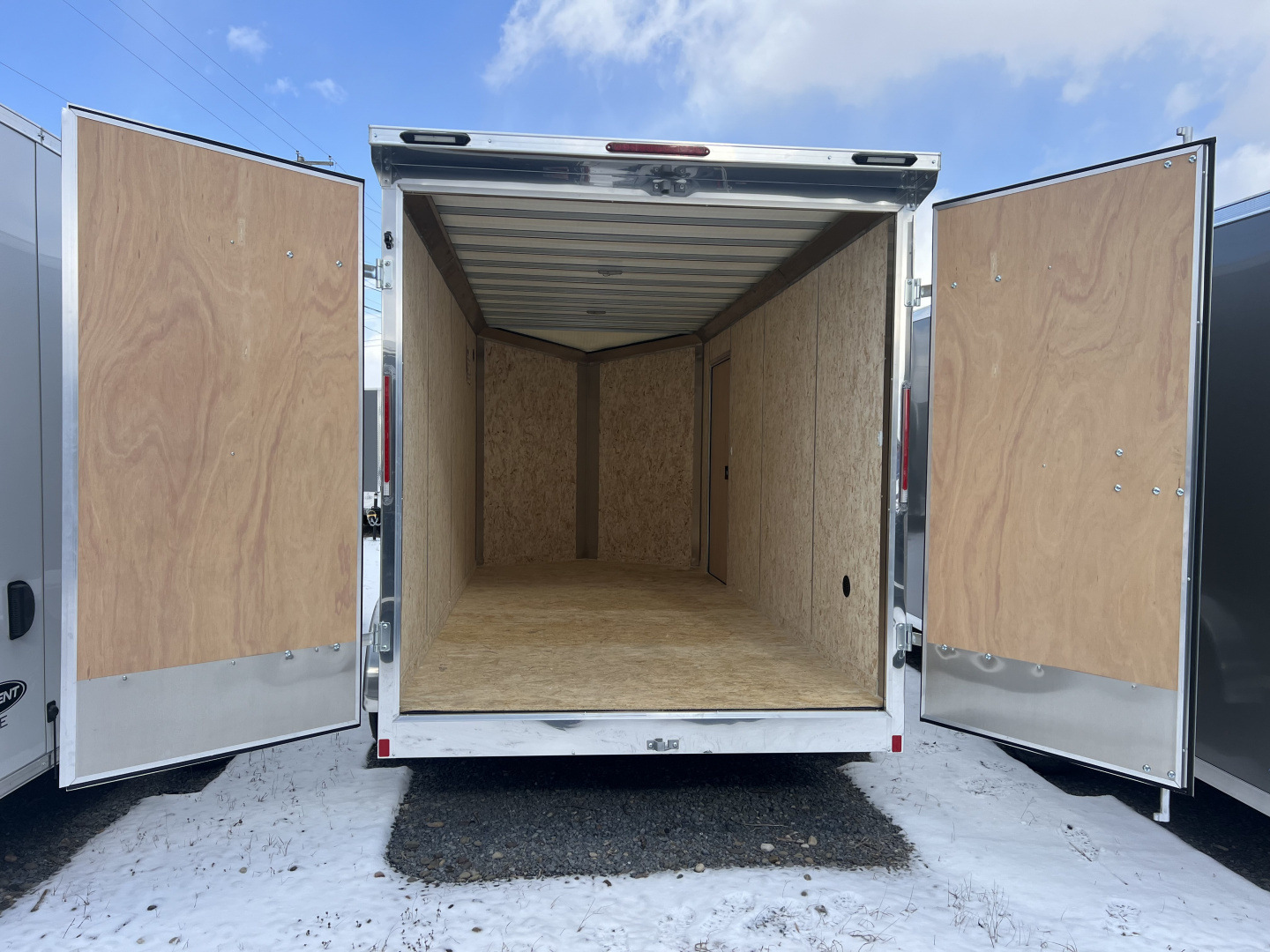 New 2025 Look Trailers 7X16 10K Element SE BARN DOOR Cargo / Enclosed Trailer
