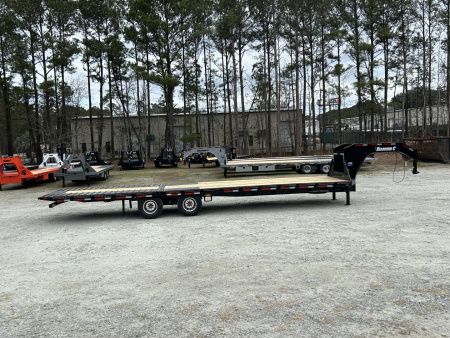 New 2026 Diamond C Trailers FMAX212 , 12K Axles, (20ft Deck + 12ft Dovetail =32ft) Hydraulic Jack & Dovetial
