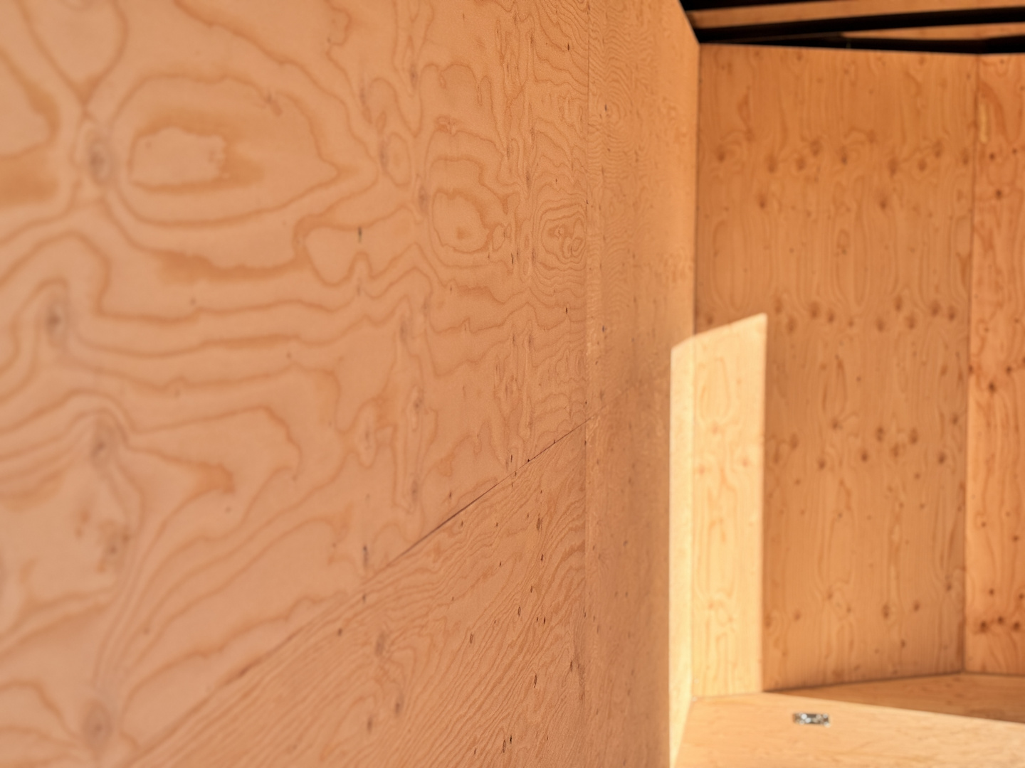 New 2026 Royal 7.5-16-1.5V Enclosed