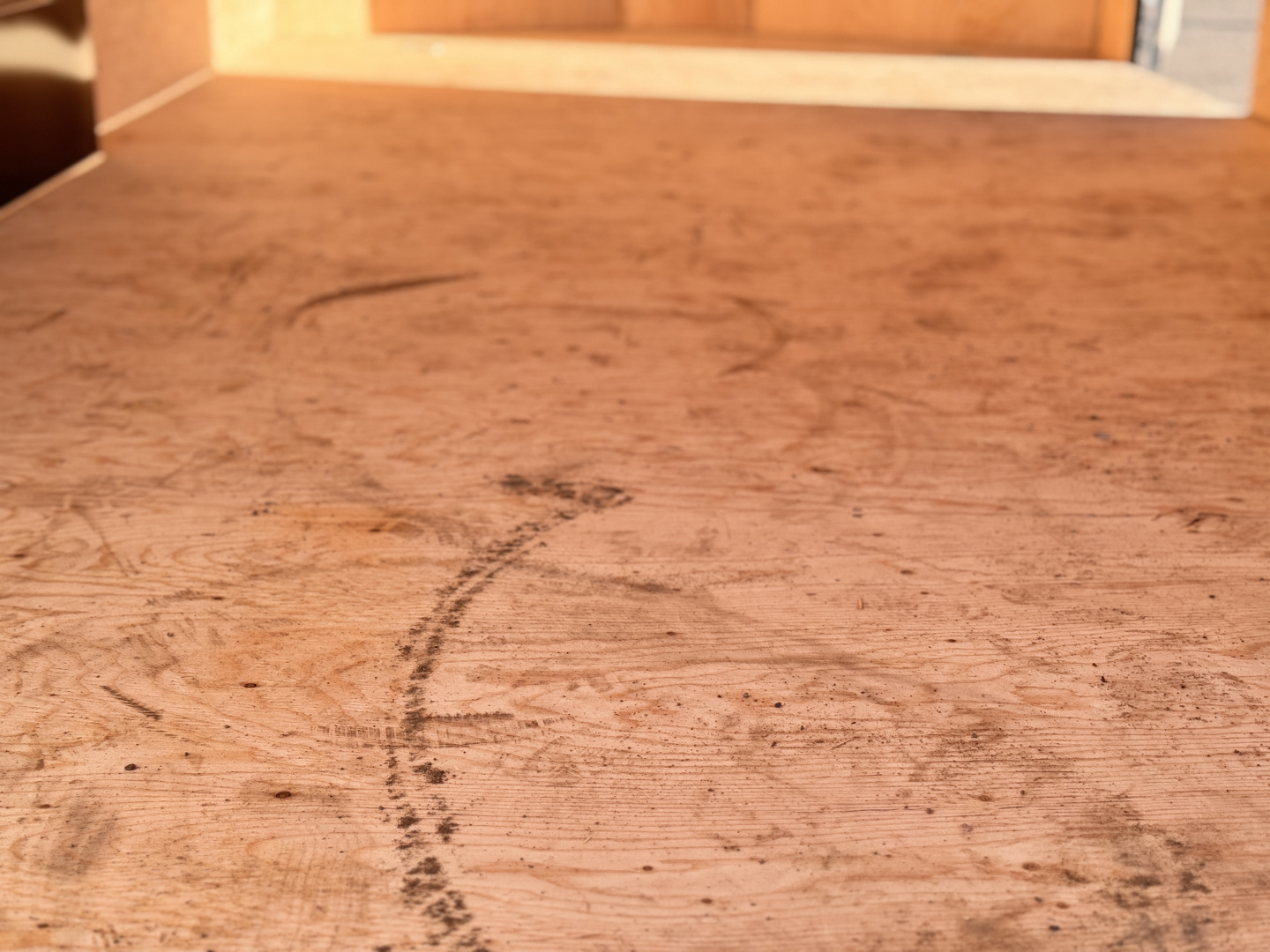 New 2026 Royal 7.5-16-1.5V Enclosed