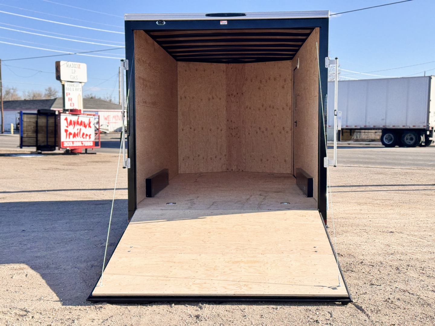 New 2026 Royal 7.5-16-1.5V Enclosed