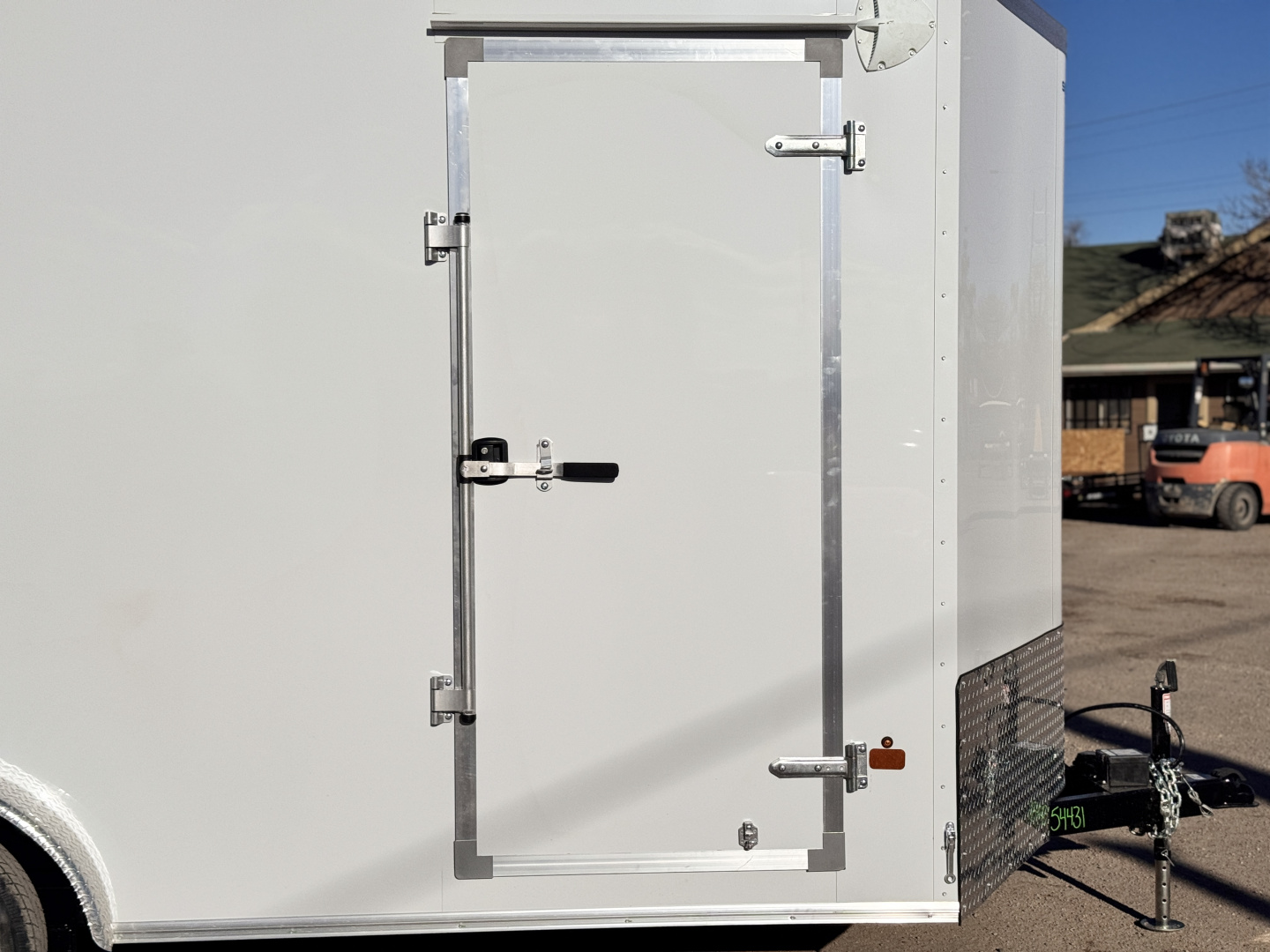 New 2026 Royal 7.5-16-1.5V Enclosed