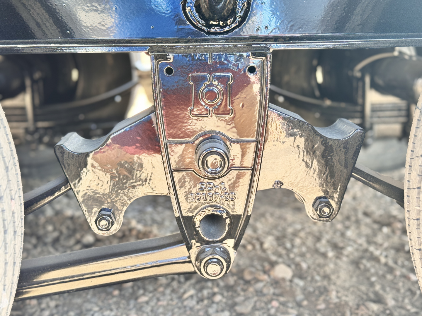 New 2026 Southland Trailers 8.5-32 Engineered beam Gooseneck Deckover W/ Max Ramps 25K GVWR