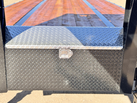 New 2026 Southland Trailers 8.5-32 Engineered beam Gooseneck Deckover W/ Max Ramps 25K GVWR