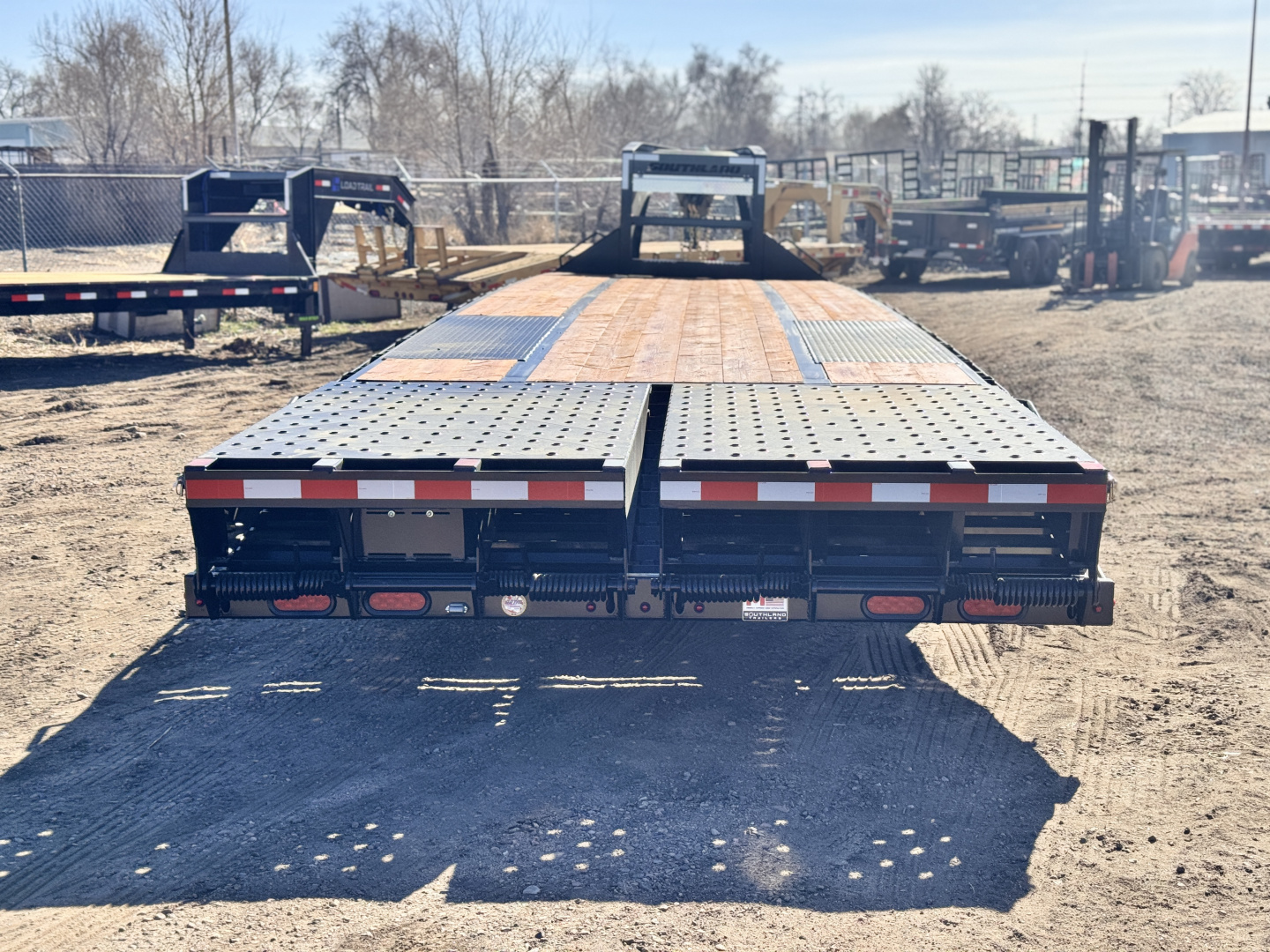 New 2026 Southland Trailers 8.5-36 Engineered beam Gooseneck Deckover W/ 6' MAX Ramps 29K GVWR