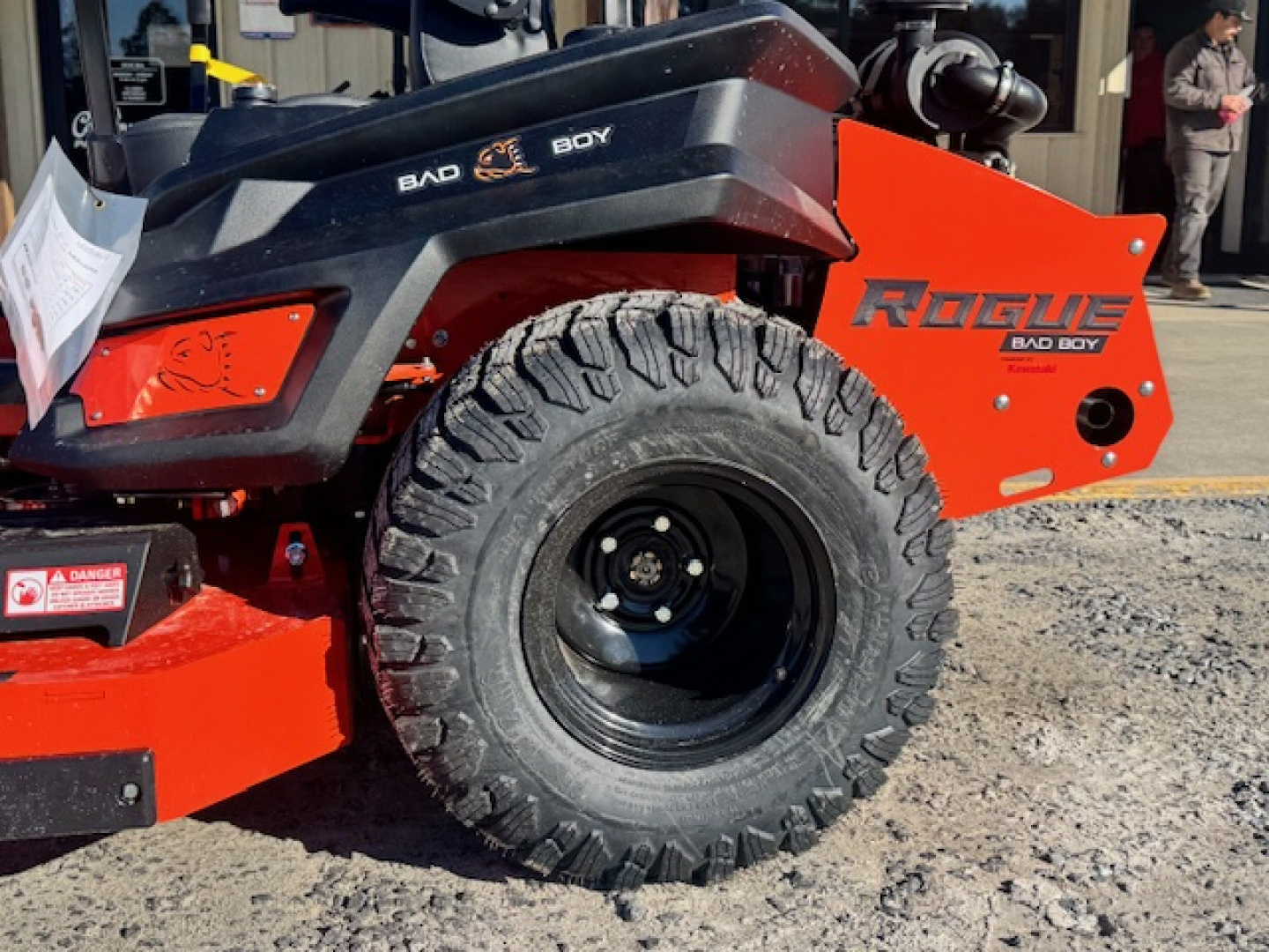 New 2026 Bad Boy ROGUE 61" KAWASAKI FX 1000 BRG6135KA Lawn Mowers