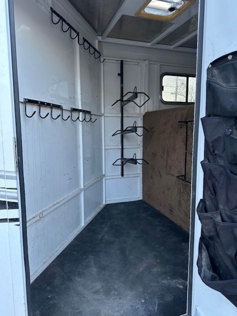 Used 2015 Trails West 3 Horse Adventure