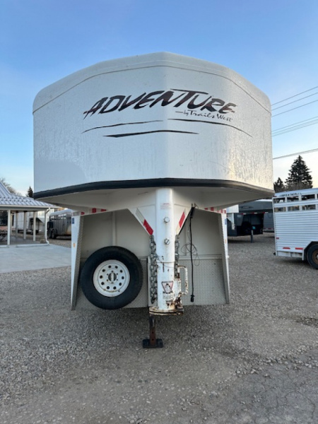 Used 2015 Trails West 3 Horse Adventure