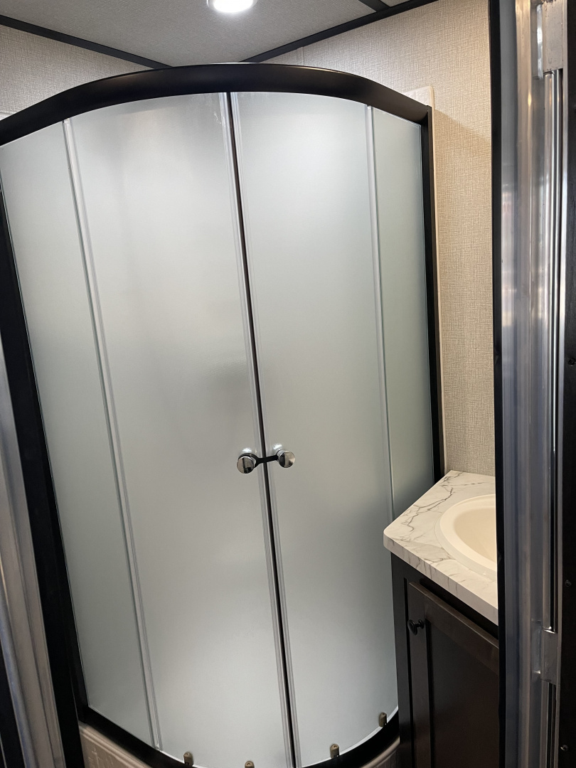 New 2026 Bison Trailers SV8313B.S.R- SIDE LOAD Horse Trailer