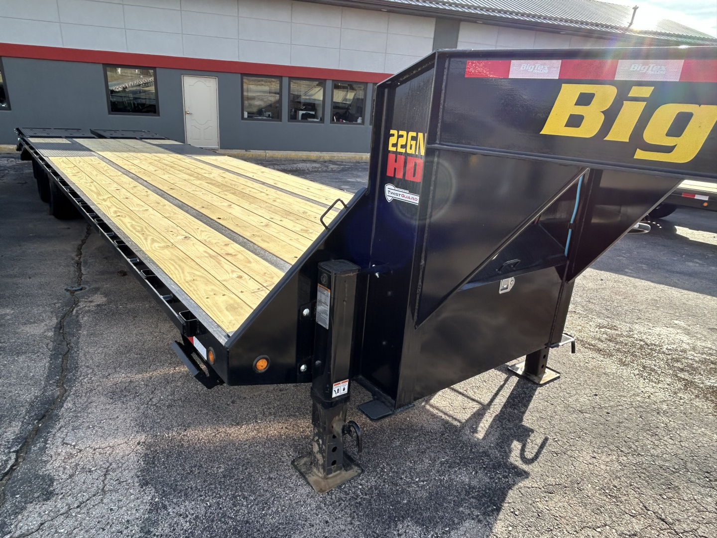 New 2026 Big Tex Trailers 22GN-33D5A-MRBK Gooseneck Bodies