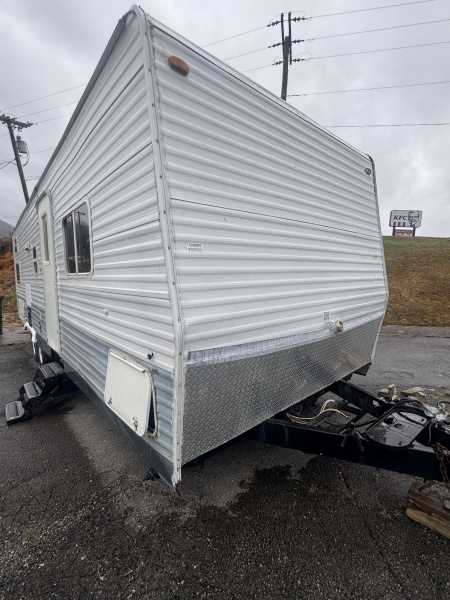 Used 2006 Coachmen Ameri-Camper Travel Trailer