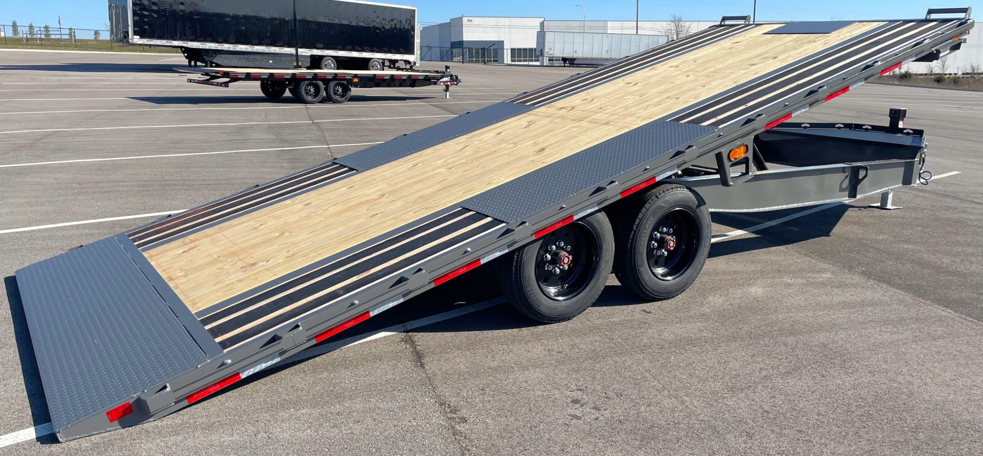 New Diamond C Trailers DET 22' Power Tilt Deck over Trailer 18,000LB, Non Skid Floor, 8K Axles, 17.5" Tires