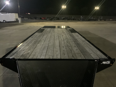 New 2026 Diamond C Trailers DEC 210 24 X 102 Deckover Trailer