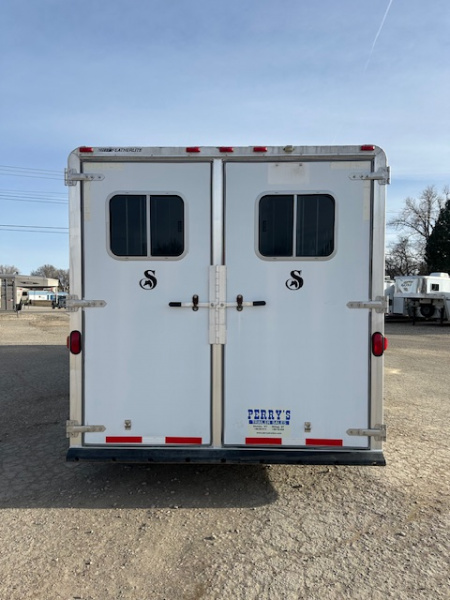 Used 2002 Featherlite 3 Horse Living Quarter
