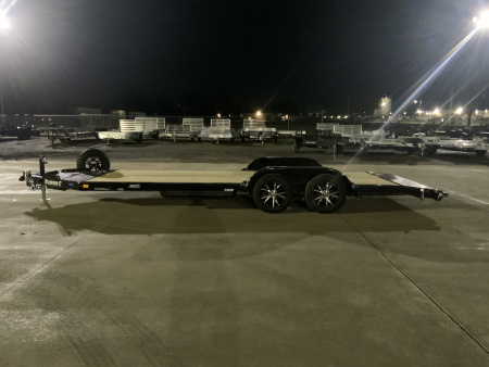 New 2026 Diamond C Trailers GTF 235 20 X 83 Car Hauler