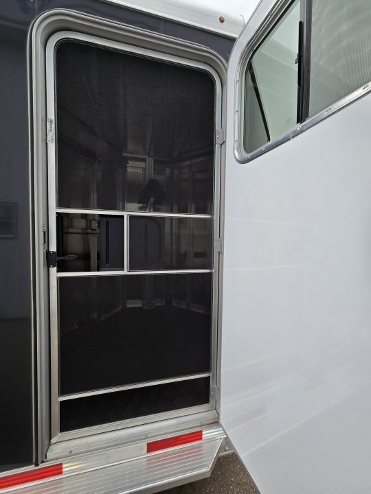 New 2026 Exiss Trailers 2H 7200 BP Horse Trailer