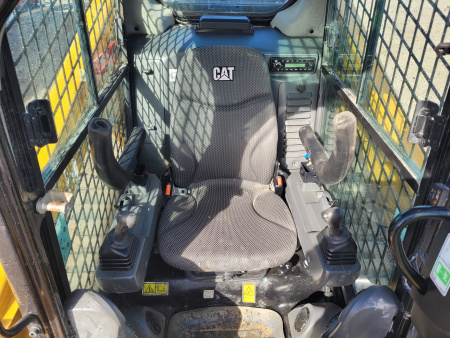 Used 2022 Cat 289D3 Skid Steer