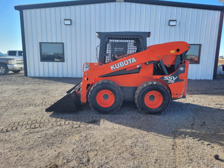 Used 2019 Kubota SSV75 Skid Steer