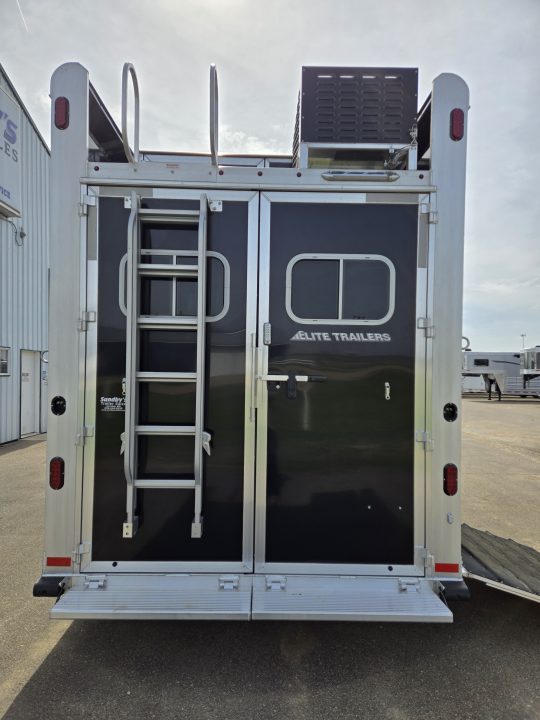 New 2026 Elite Trailers 4H Outlaw Conversion Horse Trailer