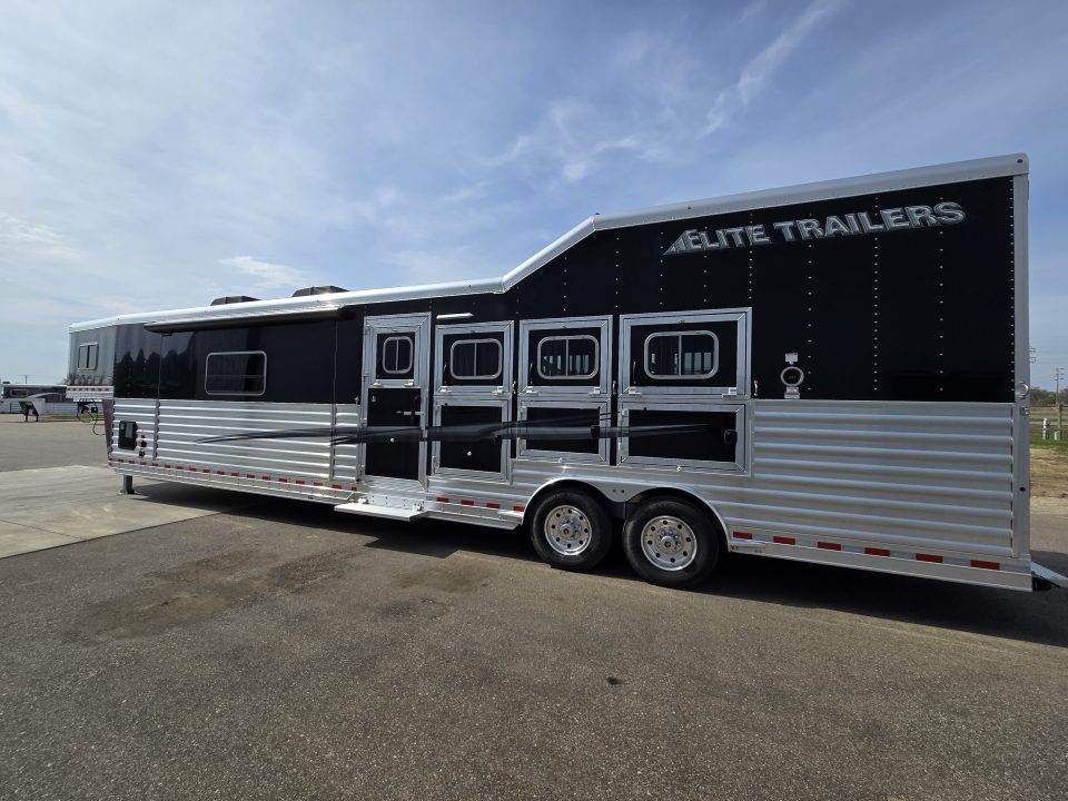 New 2026 Elite Trailers 4H Outlaw Conversion Horse Trailer