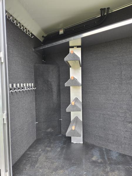 New 2026 Elite Trailers 4H Outlaw Conversion Horse Trailer