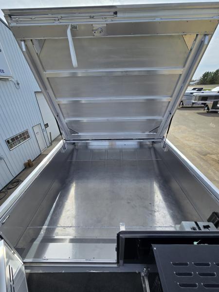 New 2026 Elite Trailers 4H Outlaw Conversion Horse Trailer