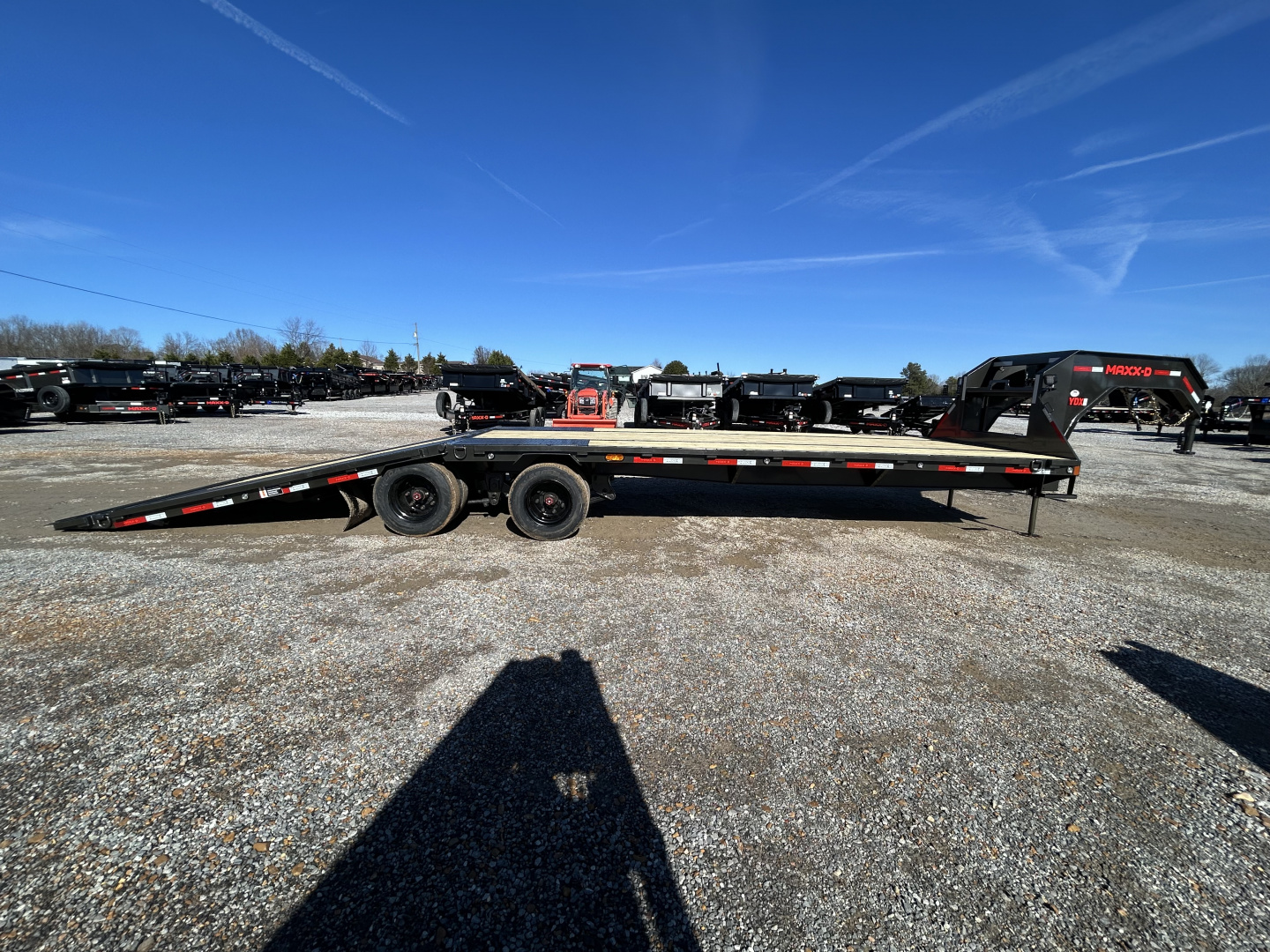 New 2026 MAXXD Gooseneck Trailer | 32' x 102' 30K GVWR