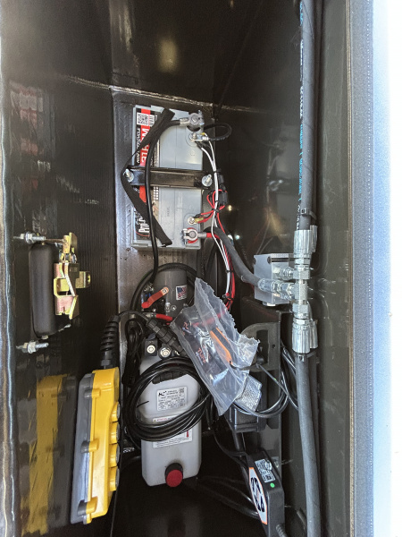 New 2026 MAXXD Gooseneck Trailer | 32' x 102' 30K GVWR