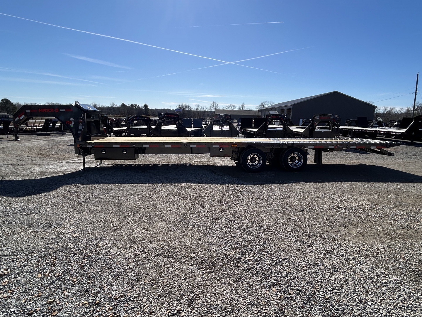 New 2026 MAXXD Gooseneck Trailer | 32' x 102' 30K GVWR